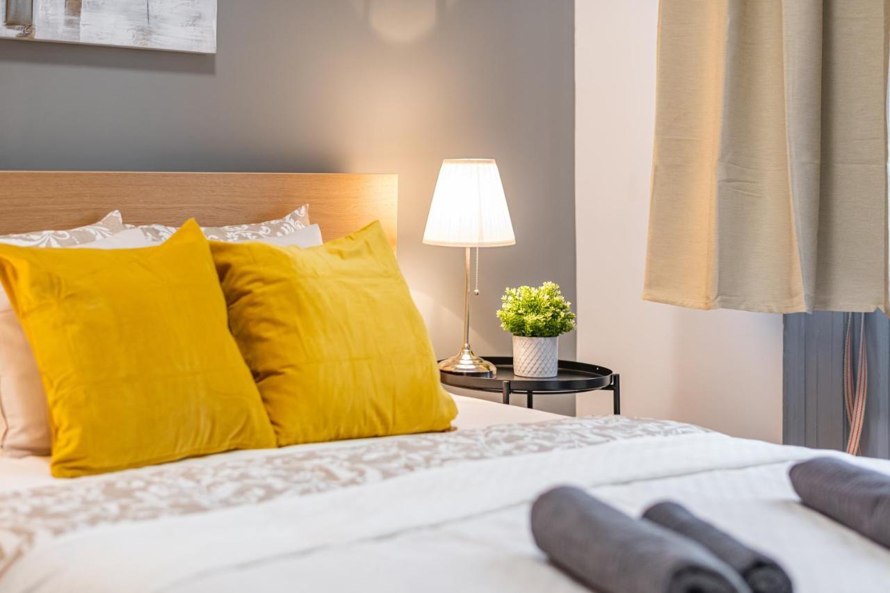 Deluxe Kazincy Apartment In The Heart Of Budapest Extérieur photo